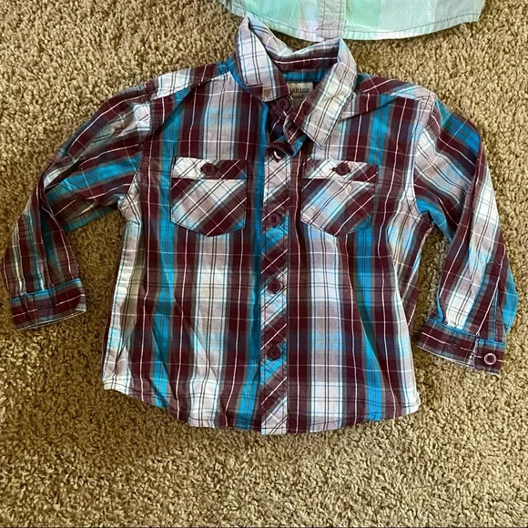 Infant Button Down Shirt Bundle size 18 months - Picture 5 of 5